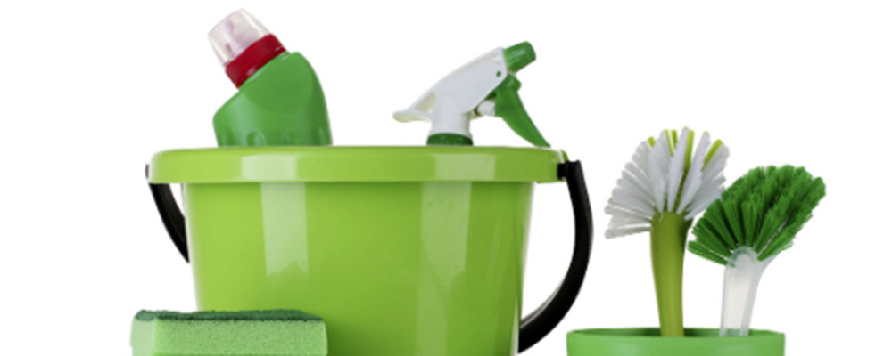 Société de ménage en région parisienne utilisant du matériel des produits écologiques