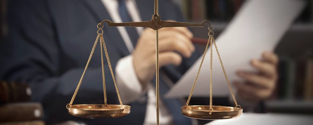 Entreprise de nettoyage spécialisé pour les bureaux de cabinets et études juridiques avocats notaires huissiers
